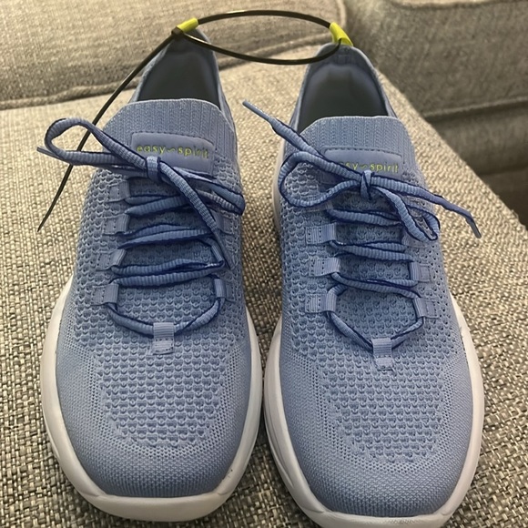 NEW Easy Spirit Womens Power 2 Pull-On Walking Shoes - Picture 4 of 9